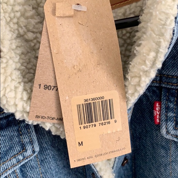 Levi’s Sherpa blue jean jacket - Picture 4 of 4